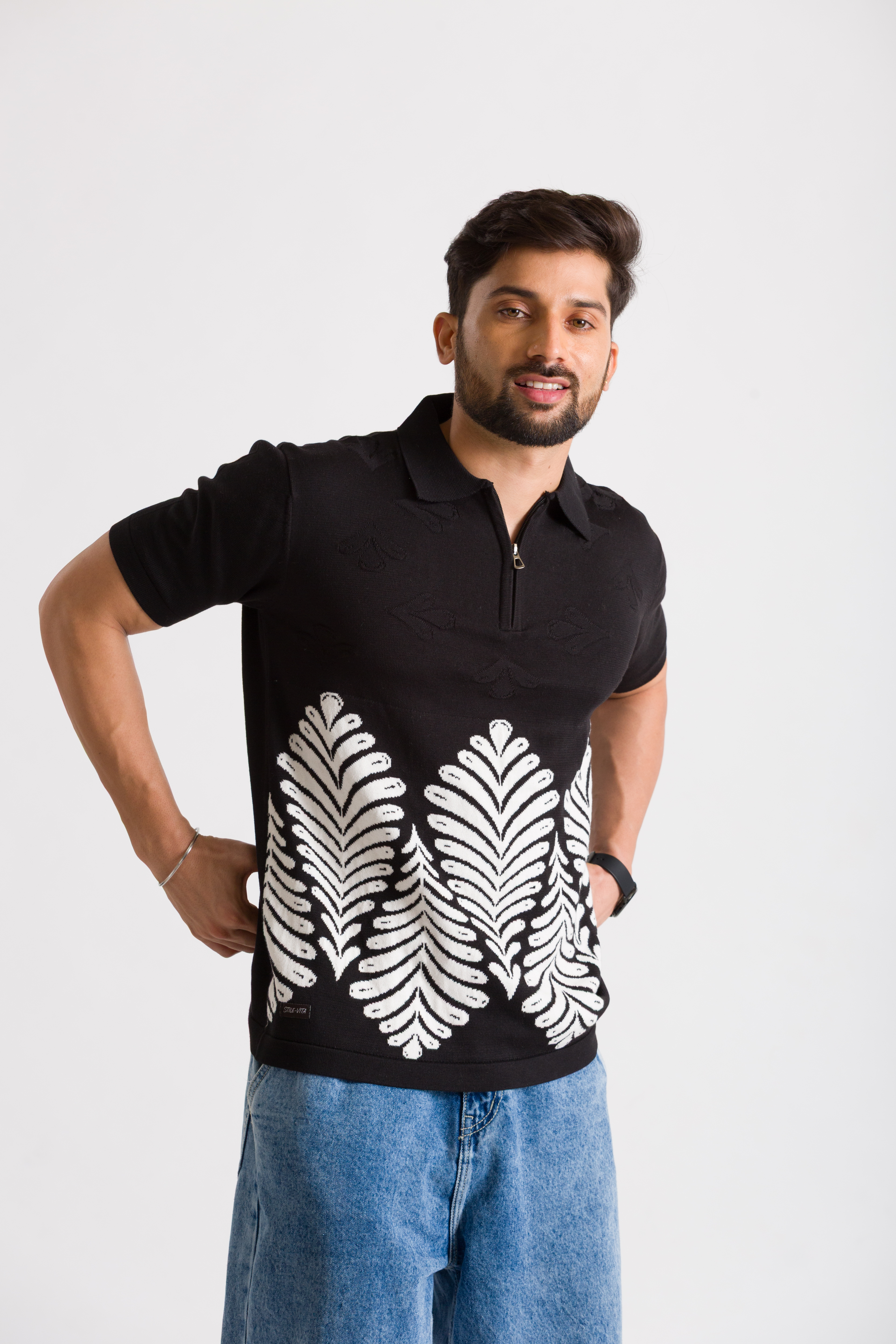 Knitted Black Leaf Design T-Shirt